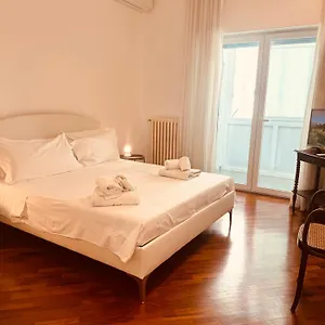 Guest Corso Italia Apartment Bari