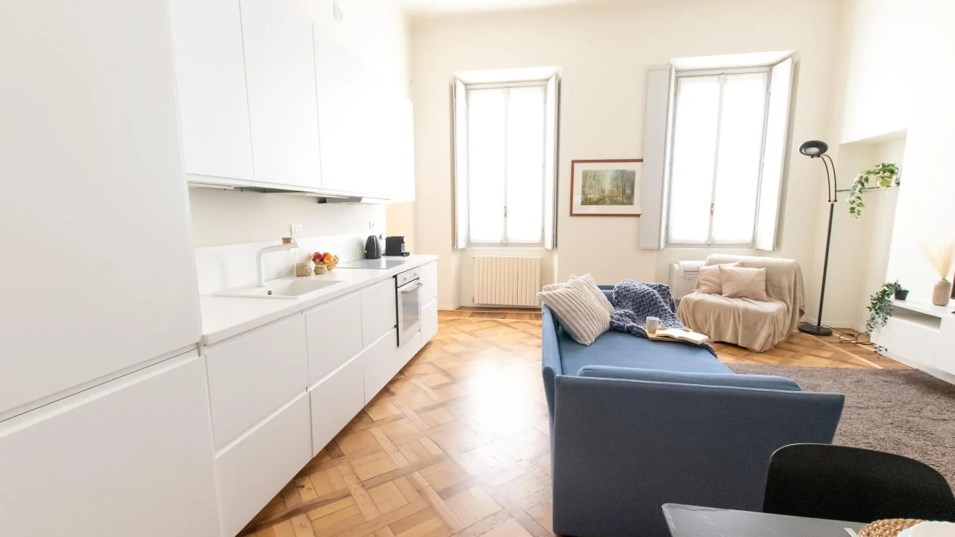 Luxury Apartment Near Duomo Italia 38 Milan